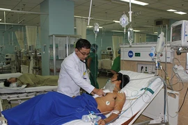 Cứu sống bệnh nhân bị dao đâm thủng tim