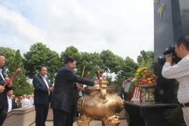 Thủ tướng Hun Sen thăm Khu di tích lịch sử Đoàn 125