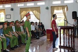 49 học viên gây rối trại cai nghiện Đồng Nai hầu tòa