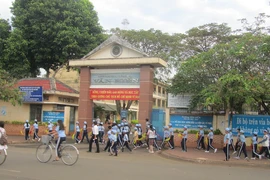 Sẽ tạm dừng quyết định chuyển đổi trường Văn Hiến