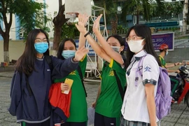 Kết thúc kì thi THPT: Thí sinh nói gì?