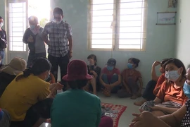 Đắk Lắk: Bắt 15 đối tượng nữ đánh bạc trong mùa dịch