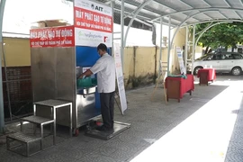 Đà Nẵng: Máy ATM gạo công nghệ cao trong mùa dịch