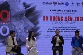 H’Hen Niê hành động vì người nhiễm HIV/AIDS