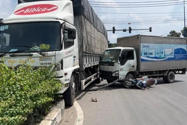 Video: Xe tải tông 4 xe khác, 1 phụ nữ mang thai tử vong tại chỗ