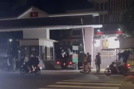 Gần 100 người tham gia đánh bạc trá hình 'núp bóng' câu cá