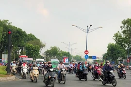Sẽ mưa dông và nắng to vào những ngày nghỉ Lễ 30-4