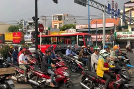 Kêu gọi ‘tẩy chay’ AirVisual: Vũ Khắc Ngọc xin lỗi