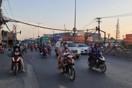 Nam bộ nắng vào buổi sáng, chiều có mưa