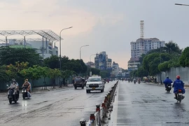 Mưa lớn bất ngờ xuất hiện nhiều nơi ở TP.HCM