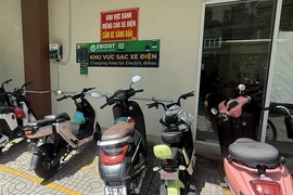 Hướng dẫn cư dân chọn thiết bị sạc xe điện phù hợp để phòng cháy nổ