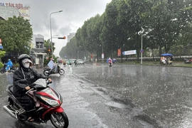 TP.HCM và các tỉnh Nam Bộ mưa dầm dề đến khi nào?