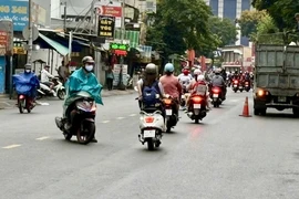 TP.HCM bất ngờ có mưa trái mùa vào sáng sớm, khả năng kéo dài đến khi nào?