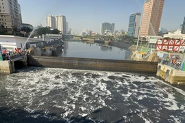 Gỡ vướng dự án ngăn triều 10 ngàn tỉ: Hàng loạt thủ tục phải hoàn thành trước ngày 30-5