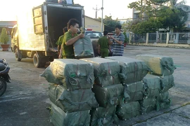Nhóm buôn lậu nhảy sông khi vào ổ mai phục công an