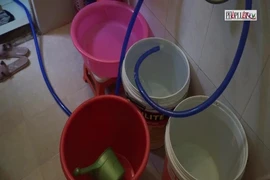 Video: Dân Đà Nẵng khổ sở vì thiếu nước nhiều ngày
