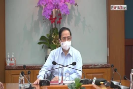 Video: Thủ tướng kiểm tra phòng chống dịch tại 2 bệnh viện 