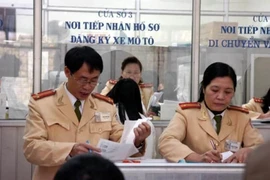 Chỉ tạm trú, có được đăng ký biển số xe ở TP.HCM?
