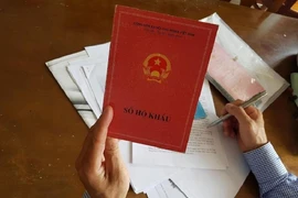 Từ ngày 1-1-2023, bỏ sổ hộ khẩu sẽ có một số thủ tục sẽ được điều chỉnh. Ảnh Thanh Mận