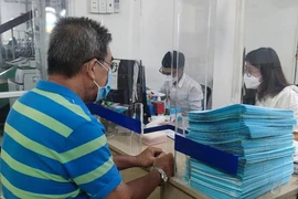 Giữa các đồng thừa kế thỏa thuận người đại diện đứng tên trong giấy chứng nhận. Ảnh: NGUYỄN HIỀN