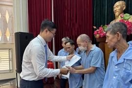 Phó Giám đốc sở Tư pháp TP.HCM: Trẻ em sinh ra là có quyền được cấp giấy khai sinh