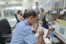 Số người nhận BHXH một lần giảm so với cùng kỳ năm trước. Ảnh: NGUYỄN HIỀN