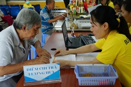 Lịch trả lương hưu bằng tiền mặt chậm tháng 11-2024 sẽ chậm hơn so với quy định. Ảnh: Cơ quan BHXH TP.HCM cung cấp