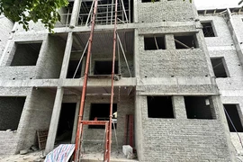 Vụ tai nạn lao động ở Quốc Oai: Do đứt cáp thang tời vật liệu