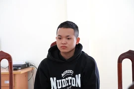 Tạm giữ thanh niên làm 'chuyện vợ chồng' với thiếu nữ 15 tuổi