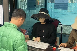 Phú Thọ mở bán vé trận Việt Nam - Singapore