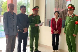 Khởi tố thêm 1 bị can lừa bán xe Hải quan thanh lý