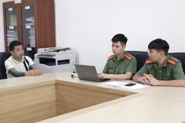 Công an làm việc với người bình luận ác ý về chiến sĩ Công an hy sinh
