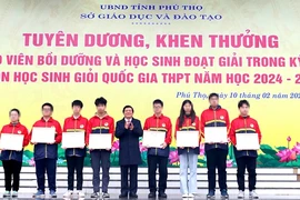 78 học sinh giỏi quốc gia chưa được nhận tiền thưởng sau nhiều tháng tuyên dương