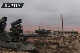 Video: Robot chiến đấu diệt tăng Nga xuất hiện trong cuộc tập trận Zapad 2021