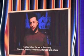 Bài phát biểu bất ngờ của Tổng thống Ukraine Volodymy Zelensky tại lễ trao giải Grammy 2022 hôm 3-4.