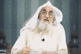 Thủ lĩnh al-Qaeda Ayman al-Zawahri xuất hiện trong đoạn video được công bố hôm 5-4.