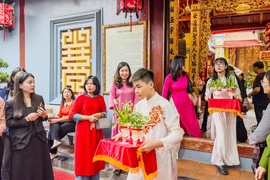 Hải Phòng khôi phục hội thi hoa thuỷ tiên dâng cúng Nữ tướng Lê Chân