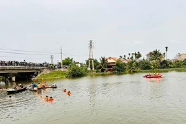 Tắm sông, hai em nhỏ đuối nước thương tâm