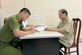 Đánh trưởng công an xã rồi bỏ trốn 33 năm 