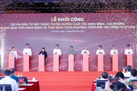 Thủ tướng: Phấn đấu hoàn thành cao tốc đoạn qua Nam Định, Thái Bình trong năm 2026