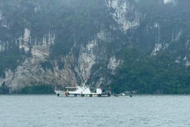 Thi thể nam giới vừa được phát hiện trên vịnh Hạ Long là nạn nhân trong vụ lật tàu Vịnh Xanh