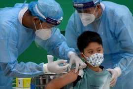 Vaccine Moderna không dành cho trẻ 5 tuổi