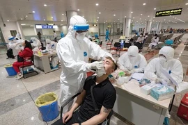Từ 00 giờ ngày 15-5 không phải xét nghiệm virus SARS-CoV-2 khi nhập cảnh vào Việt Nam 