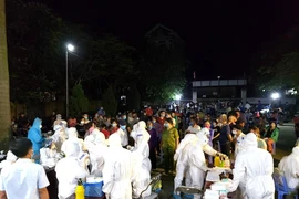 Tiêm vaccine COVID-19 mũi 4 cho lực lượng tuyến đầu 