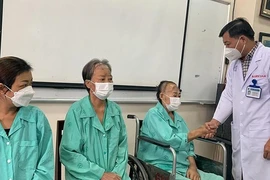 Kết luận về hàng loạt bệnh nhân hoại tử xương sọ, hàm mặt