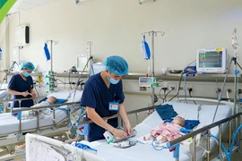 Không xét nghiệm tràn lan virus Adeno ở trẻ em