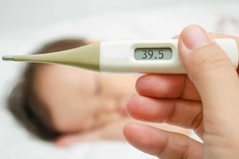 Bé 8 tuổi hôn mê sâu do mắc cúm B biến chứng nặng