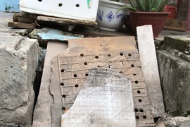 Hố ga thoát nước bị 'bức tử' như thế nào?