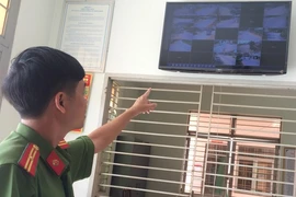 Camera hồng ngoại bắt ‘cát tặc’ trên sông Đồng Nai
