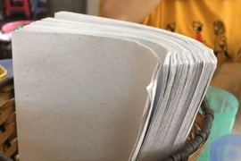 Rước bệnh từ giấy ăn, giấy vệ sinh siêu rẻ!